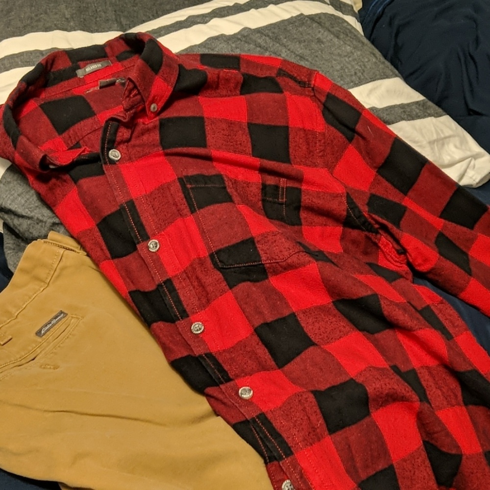 Eddie's Favorite Flannel - Barn Red Plaid relaxed